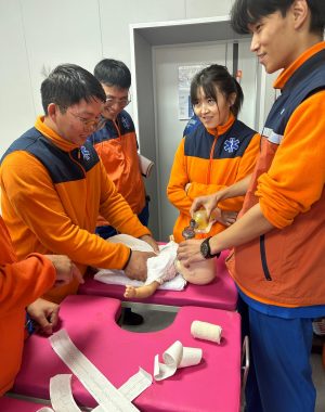 7bf0b304-d718-4b57-9cc5-34e7a462b63b